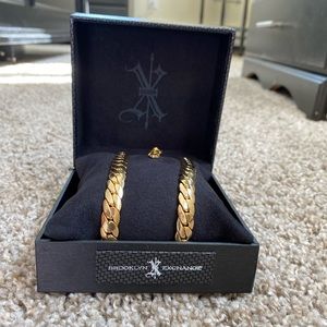 Cuban link necklace